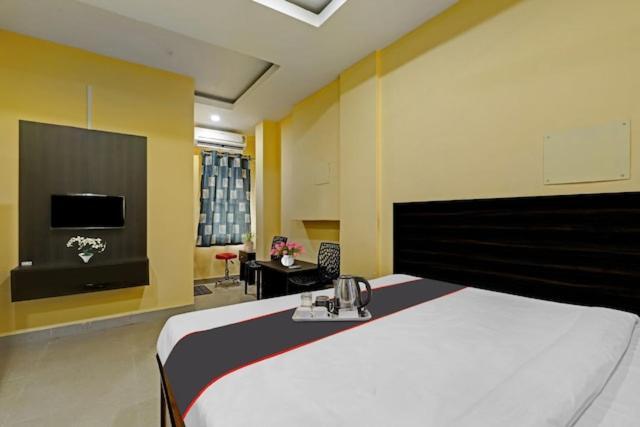 H K Residency Near Kalakshetra Hotell Guwahati Exteriör bild