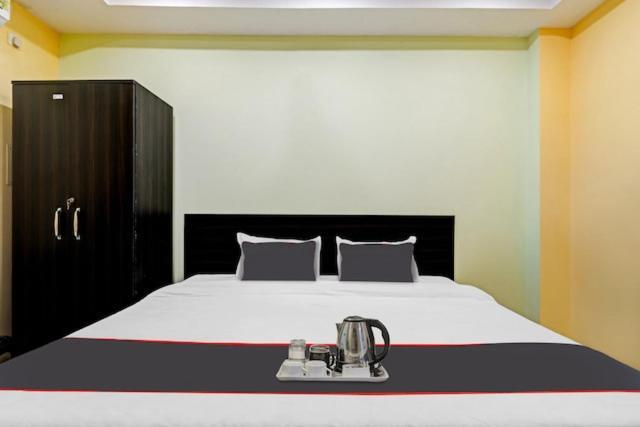 H K Residency Near Kalakshetra Hotell Guwahati Exteriör bild