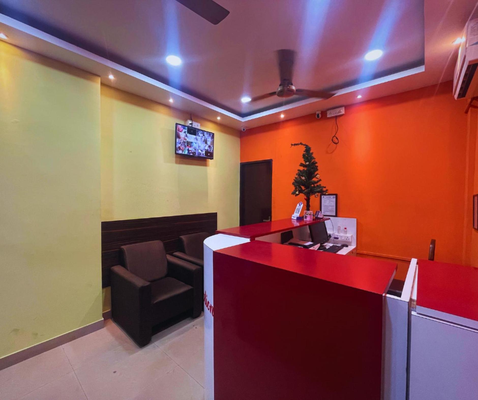 H K Residency Near Kalakshetra Hotell Guwahati Exteriör bild